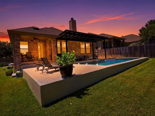662 Catalina LN, Austin, TX 78737
