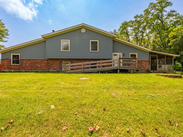 9901 Ballentine Pike, New Carlisle, OH 45344