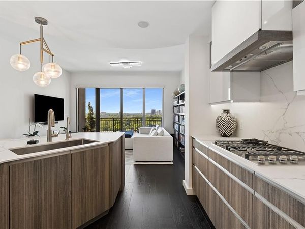222 12th Street NE, Unit 2105, Atlanta, GA 30309