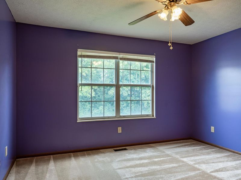 4792 Parkwick Drive , Columbus, OH 43228 Photo 13