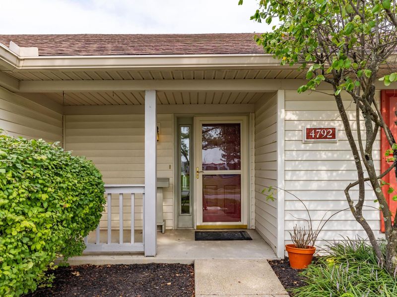 4792 Parkwick Drive , Columbus, OH 43228 Photo 2