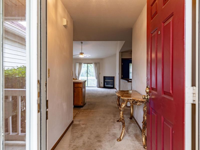 4792 Parkwick Drive , Columbus, OH 43228 Photo 3