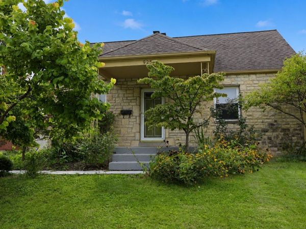 925 S Chesterfield Road , Columbus, OH 43209