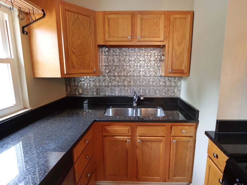 925 S Chesterfield Road, Columbus, OH 43209 Photo 10