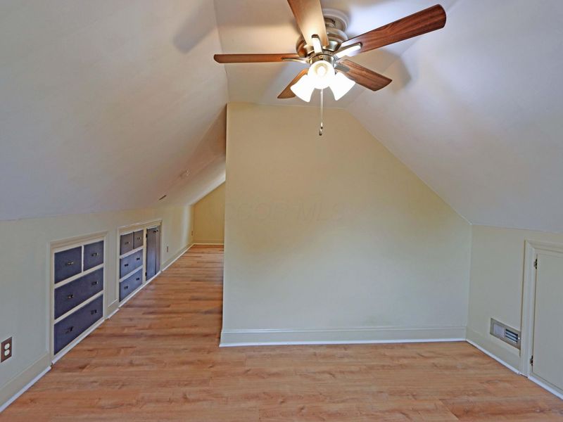 925 S Chesterfield Road, Columbus, OH 43209 Photo 25