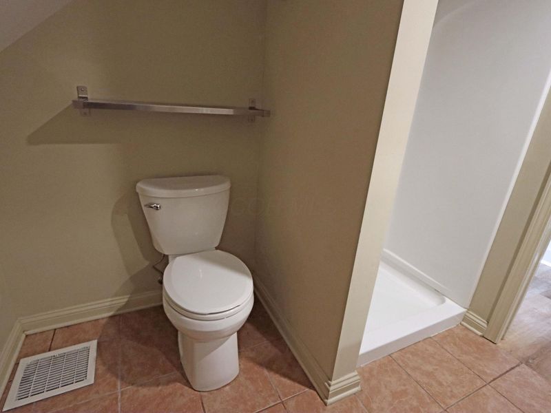 925 S Chesterfield Road, Columbus, OH 43209 Photo 29