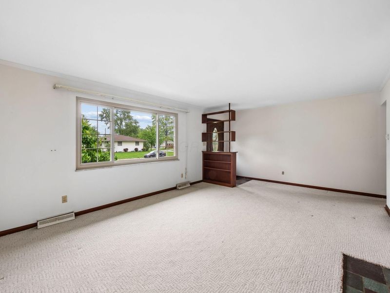1069 Kennington Avenue , Columbus, OH 43220 Photo 12