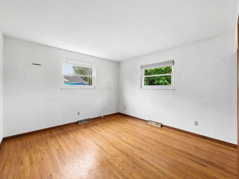 1069 Kennington Avenue, Columbus, OH 43220 Photo 21