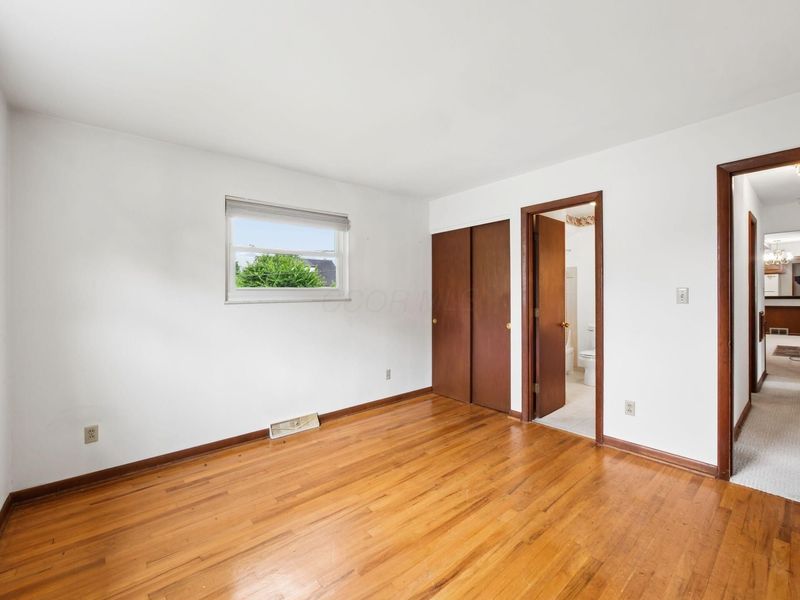 1069 Kennington Avenue , Columbus, OH 43220 Photo 31
