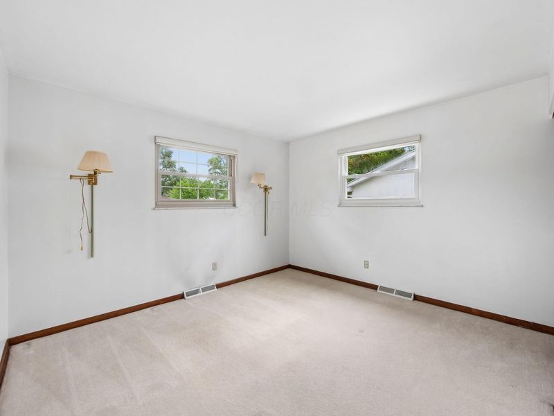 1069 Kennington Avenue , Columbus, OH 43220 Photo 34