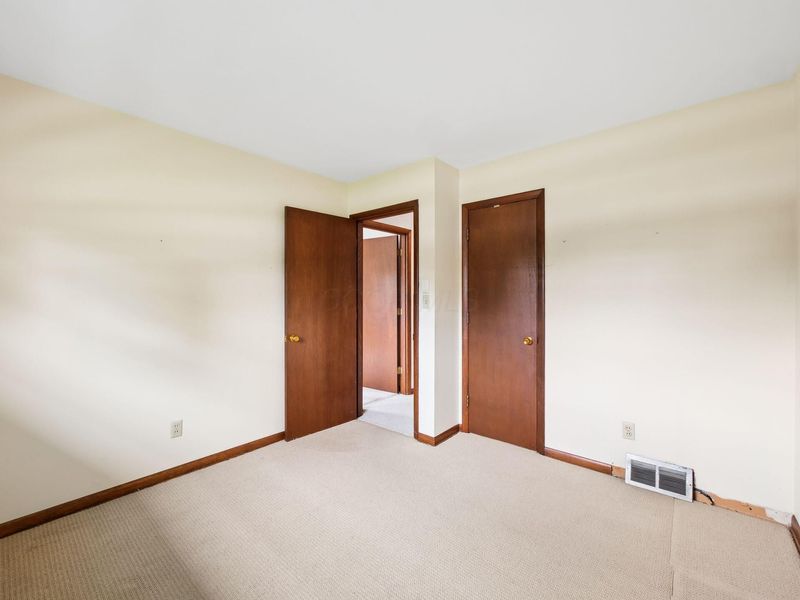 1069 Kennington Avenue , Columbus, OH 43220 Photo 38