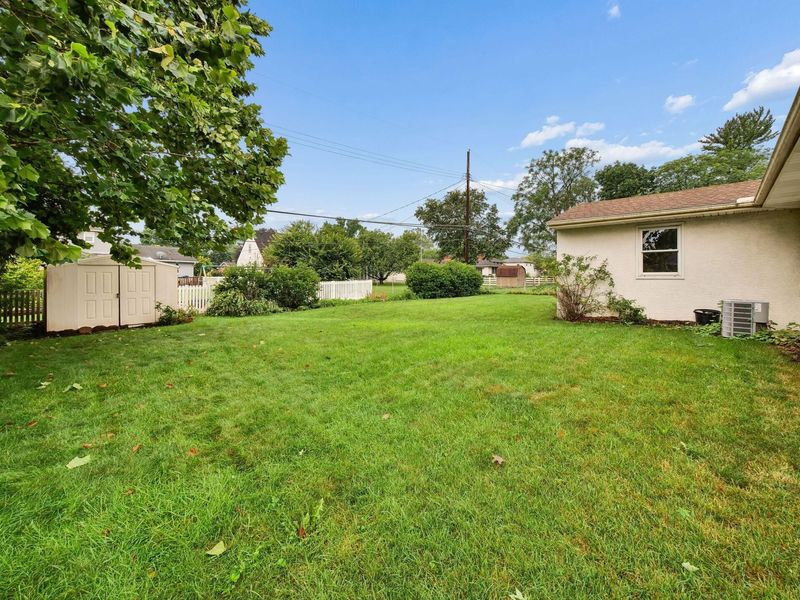 1069 Kennington Avenue, Columbus, OH 43220 Photo 52