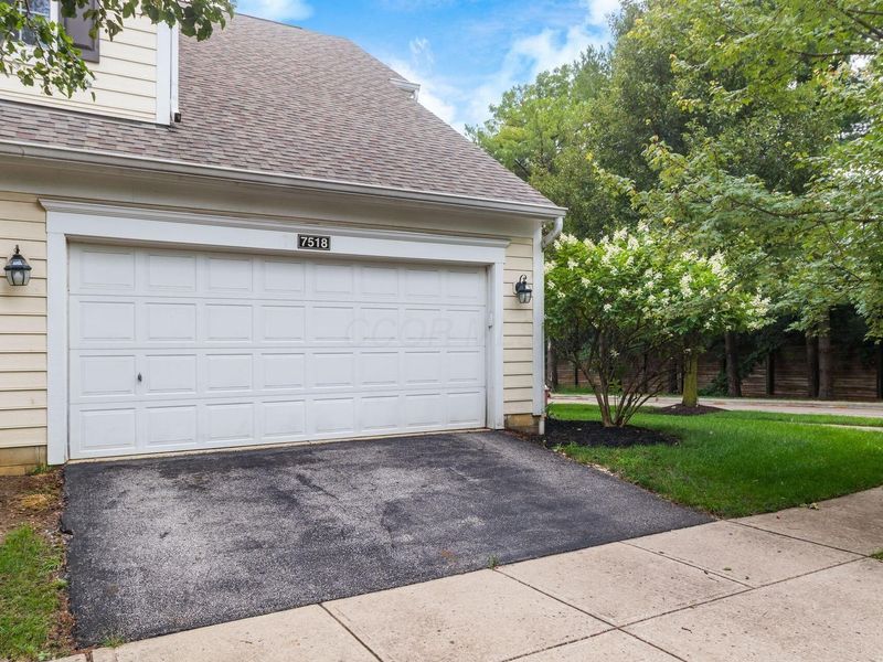 7518 Acela Street , Columbus, OH 43235 Photo 28