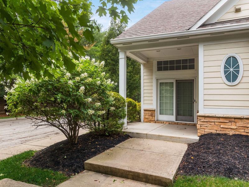 7518 Acela Street , Columbus, OH 43235 Photo 29