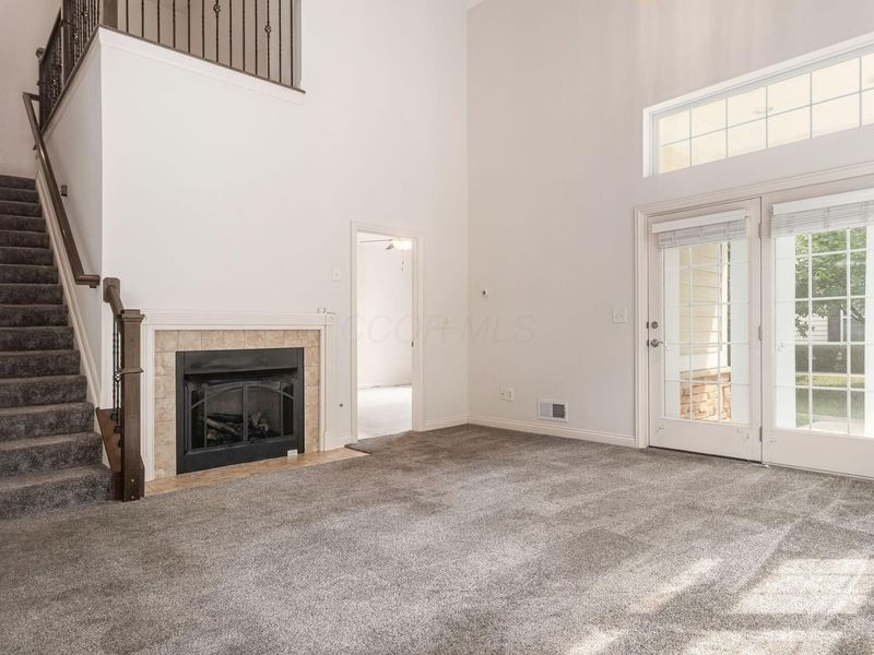 7518 Acela Street , Columbus, OH 43235 Photo 3