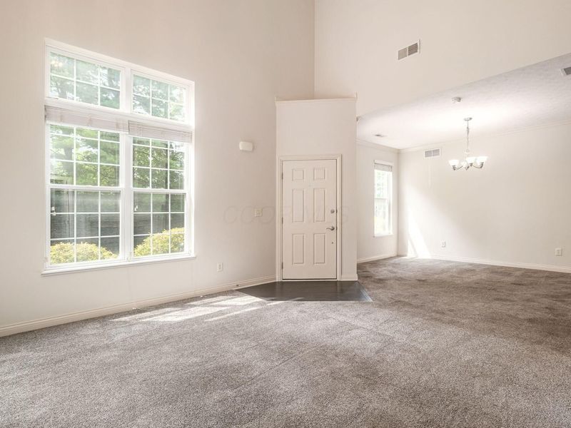 7518 Acela Street , Columbus, OH 43235 Photo 5