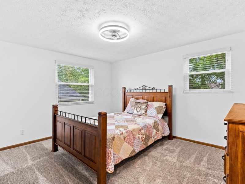 5723 Greendale Drive , Galloway, OH 43119 Photo 16