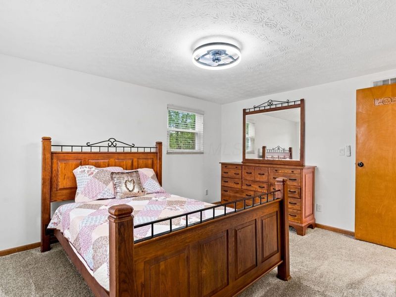 5723 Greendale Drive , Galloway, OH 43119 Photo 17
