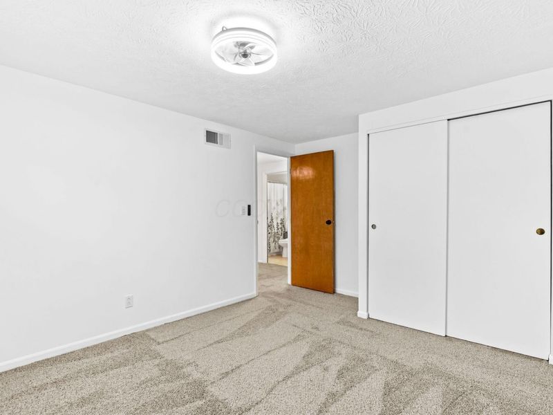 5723 Greendale Drive , Galloway, OH 43119 Photo 22