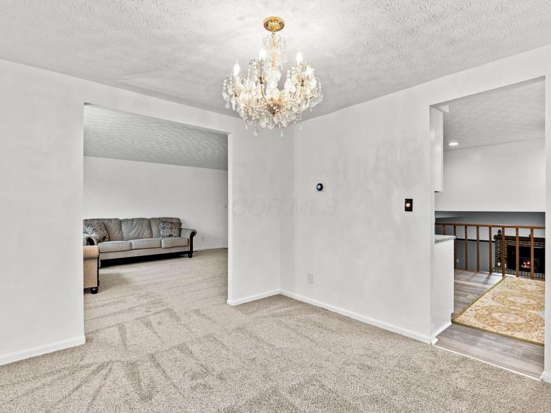 5723 Greendale Drive , Galloway, OH 43119 Photo 9