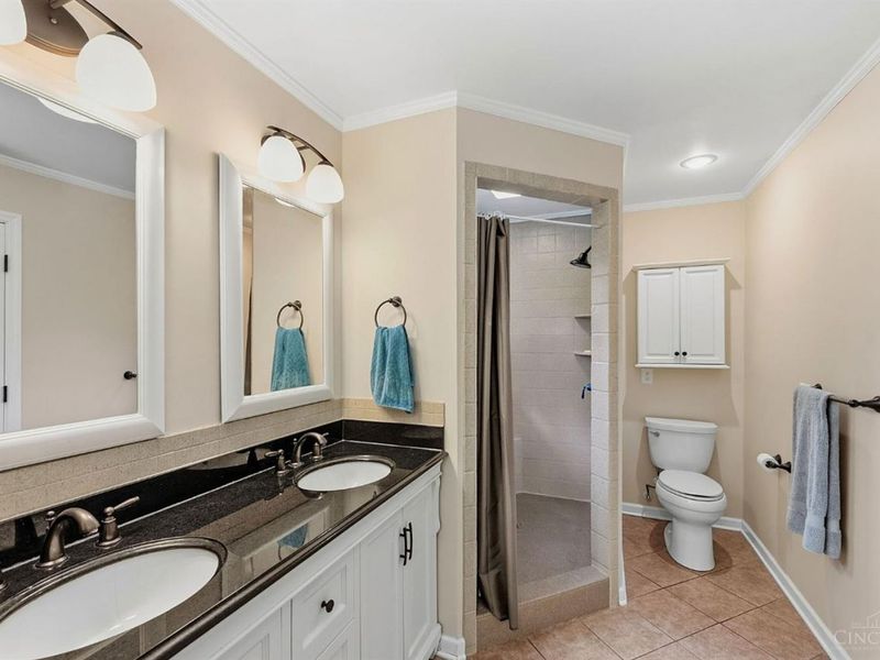 7039 Sprucewood Court, West Chester, OH 45241 Photo 23