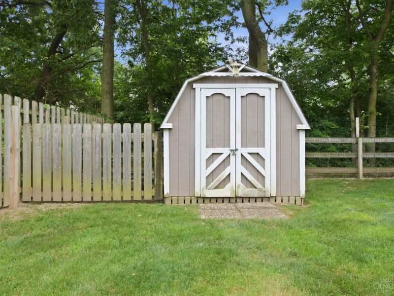 7039 Sprucewood Court, West Chester, OH 45241 Photo 46
