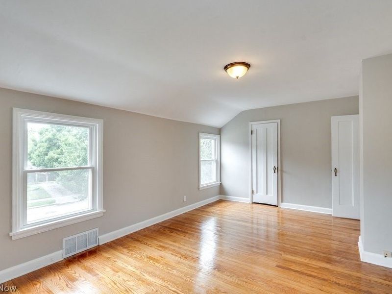 14702 Caldwell Avenue, Cleveland, OH 44111 Photo 16