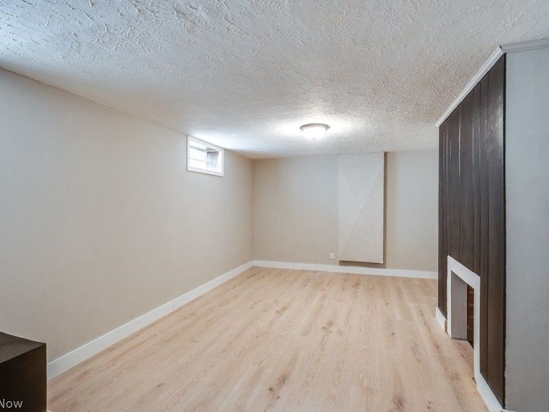 14702 Caldwell Avenue, Cleveland, OH 44111 Photo 19