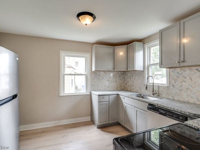 14702 Caldwell Avenue, Cleveland, OH 44111 Photo 9