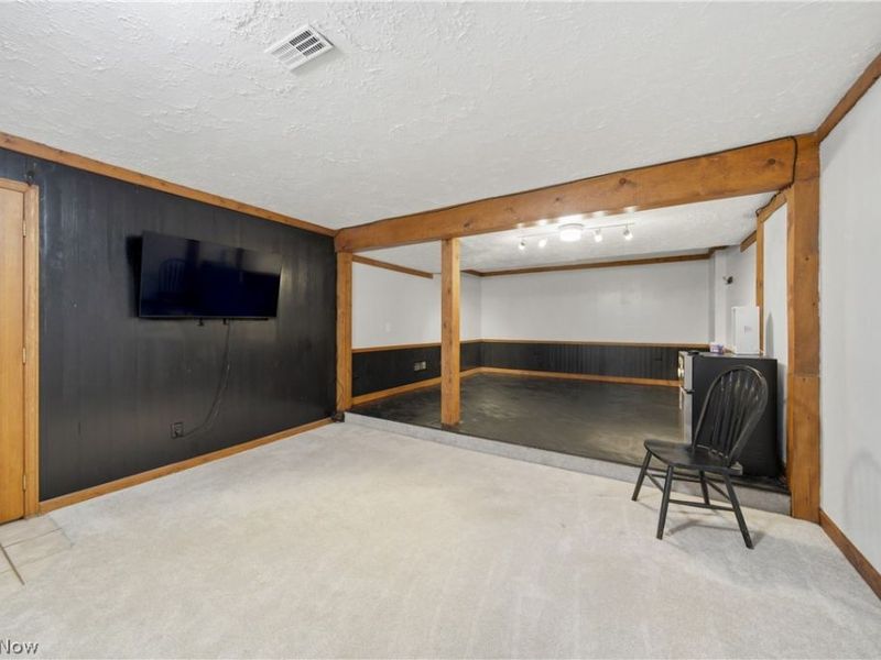 7445 Market Avenue N, Canton, OH 44721 Photo 32
