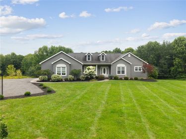 1123 Mcmurdy Hill Road, Kortright, NY 13788