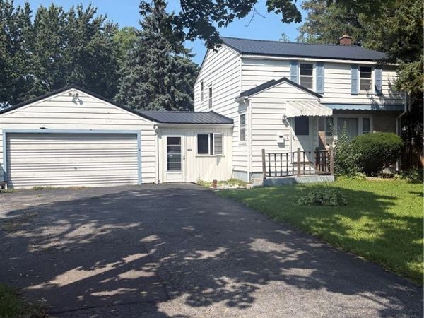 480 Mohawk Street , Lewiston, NY 14092