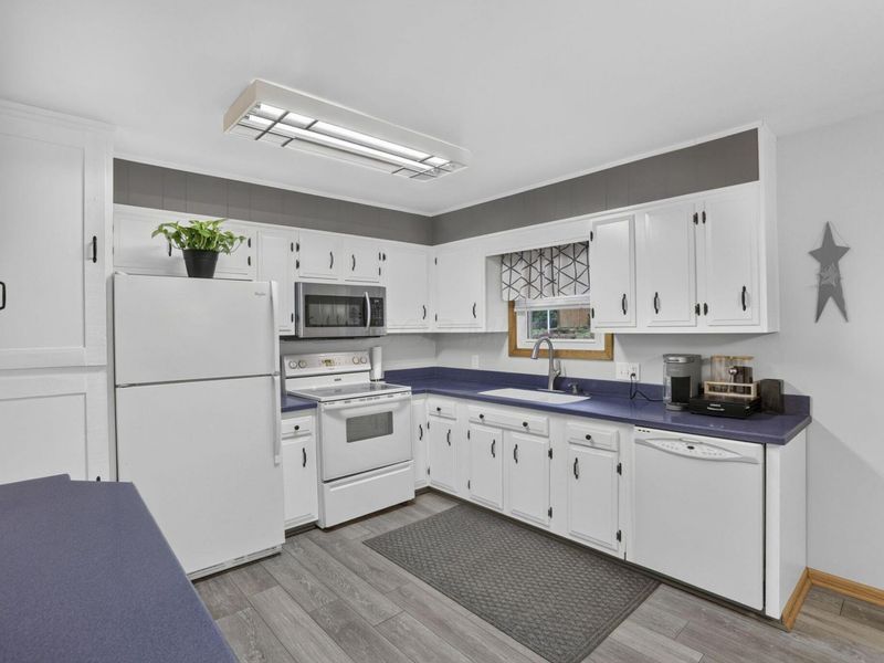 3215 Nob Hill Road, Zanesville, OH 43701 Photo 14