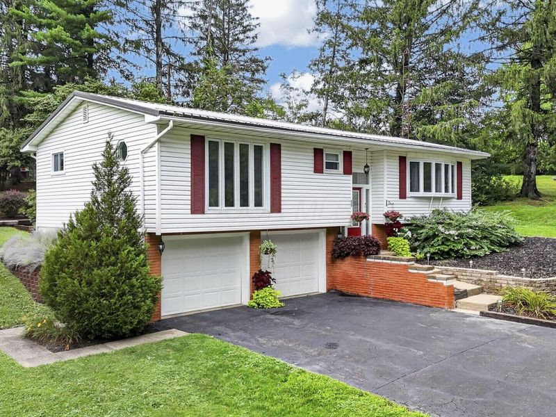 3215 Nob Hill Road, Zanesville, OH 43701 Photo 3