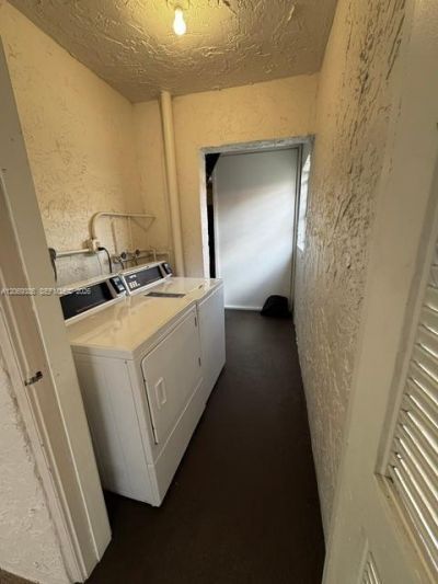 610 Tennis Club Dr, Unit 407, Fort Lauderdale, FL 33311 Photo