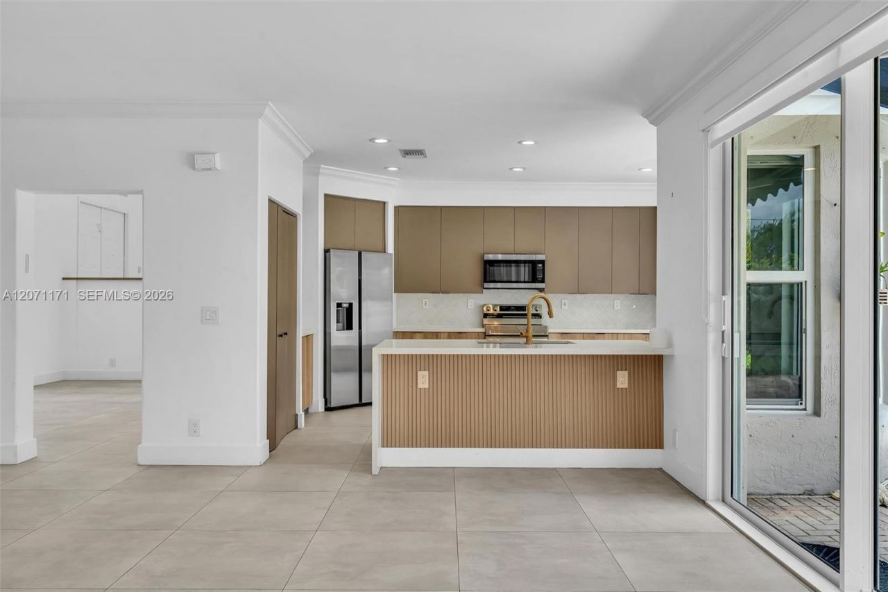 3433 SW 52nd Ct , Unit 3433, Hollywood, FL 33023 Photo