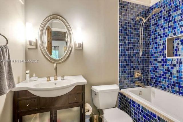 2869 W Trade Ave , Miami, FL 33133 Photo