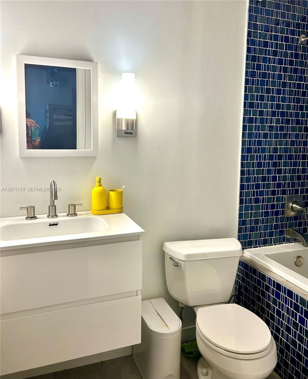 2869 W Trade Ave, Miami, FL 33133 Photo