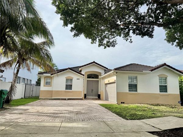 14918 SW 15th Ln, Miami, FL 33194