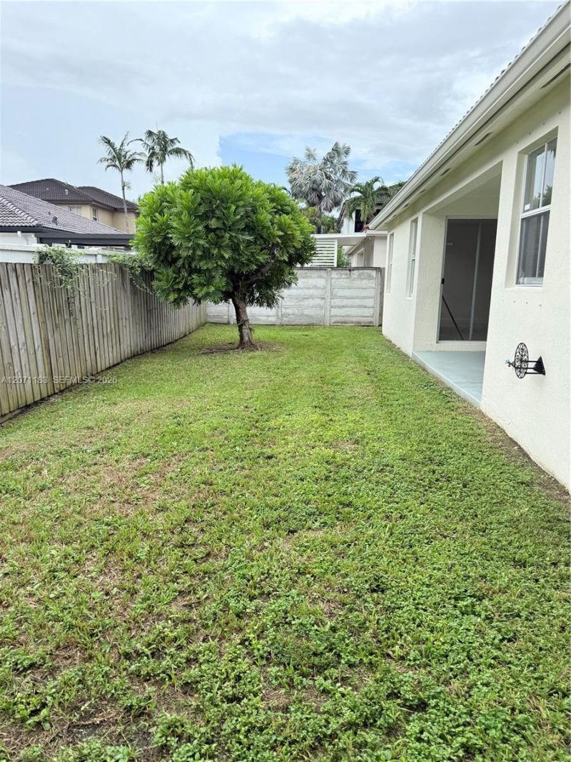 14918 SW 15th Ln, Miami, FL 33194 Photo