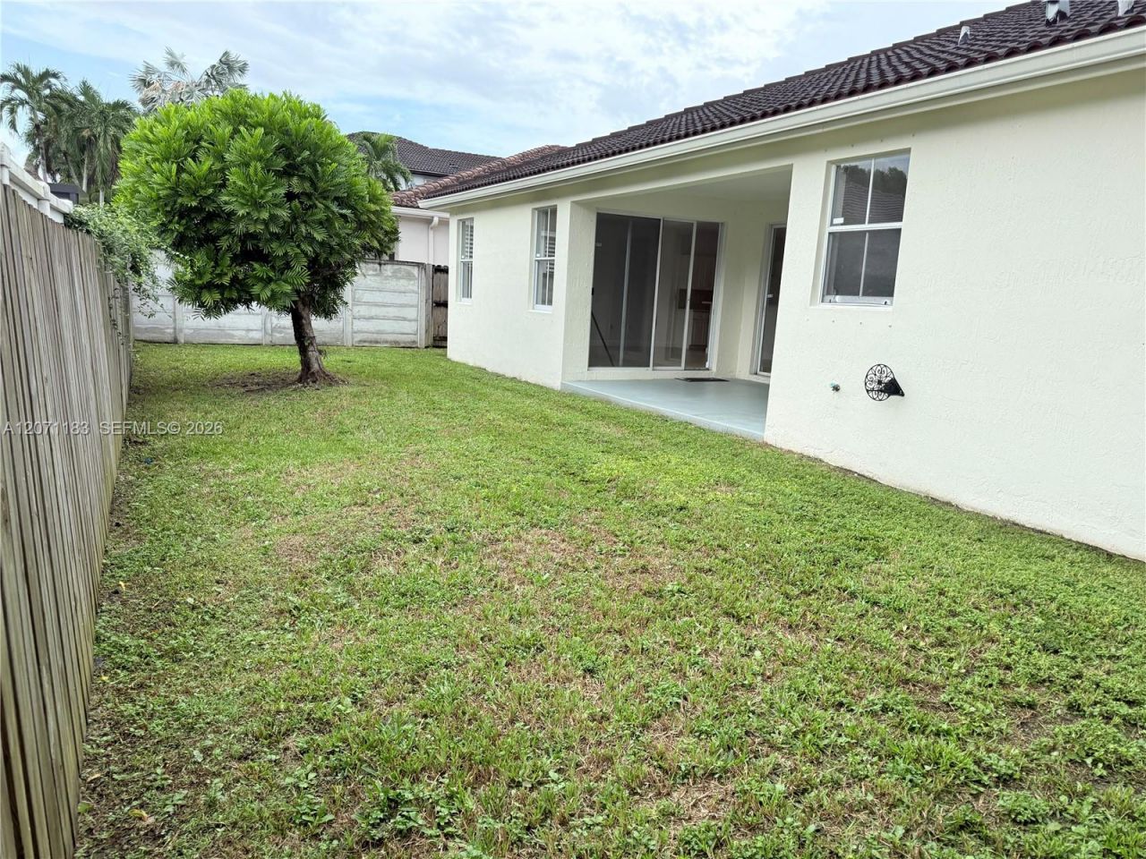 14918 SW 15th Ln, Miami, FL 33194 Photo
