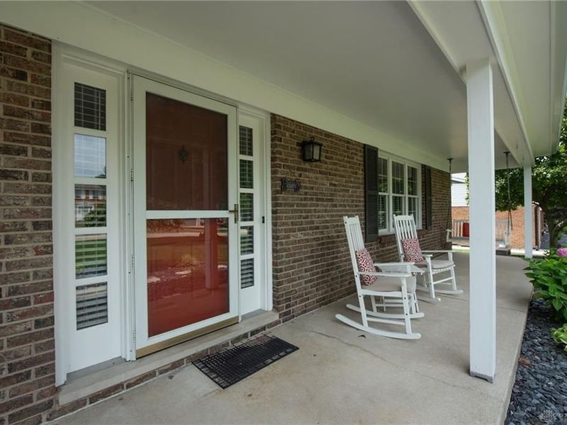 7039 Sprucewood Court, West Chester, OH 45241 Photo 3