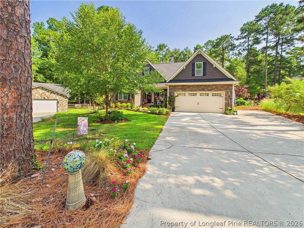 18 Mill Run, Sanford, NC 27332 Main Photo