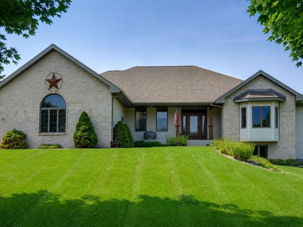 1825 Bringold Drive, Verona, WI 53593