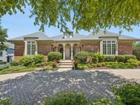 11954 Crosscreek Court, Burr Ridge, IL 60527 primary photo