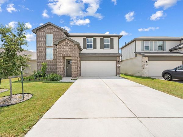 917 Lake Sweetwater LN, Kyle, TX 78610