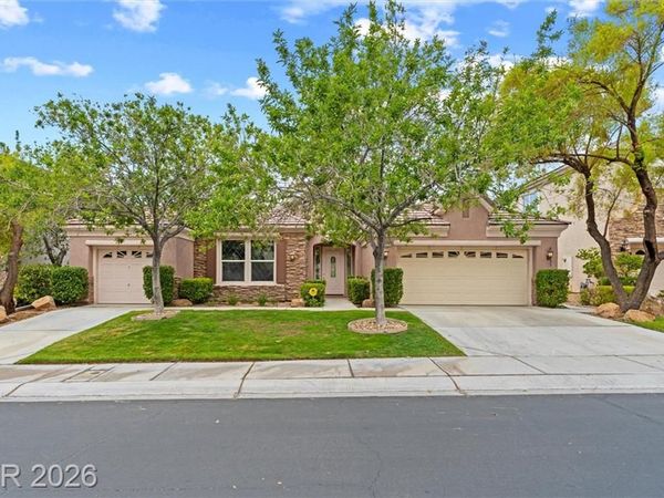 9429 Queen Charlotte Drive, Las Vegas, NV 89145