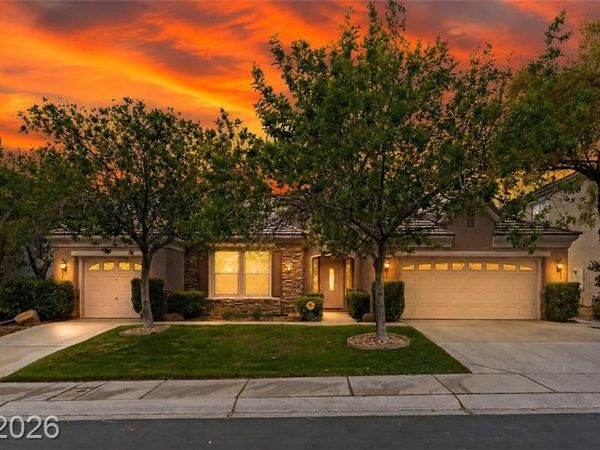9429 Queen Charlotte Drive, Las Vegas, NV 89145