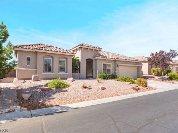 8225 Weeping Springs Avenue , Las Vegas, NV 89131