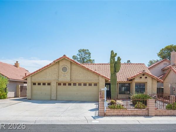 112 Brazilnut Court, Las Vegas, NV 89145